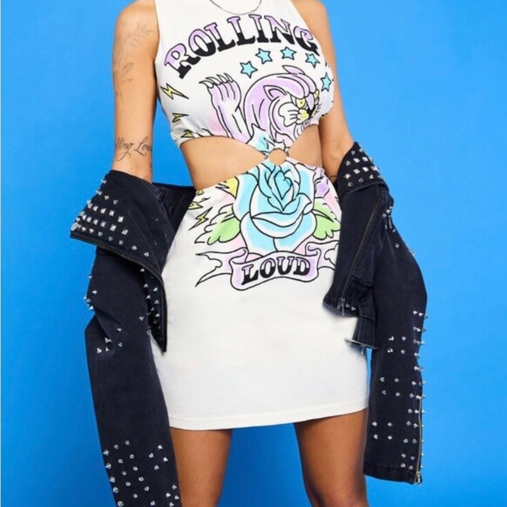 NWOT Rolling loud concert Womens size XS Cream rare cutout mini dress